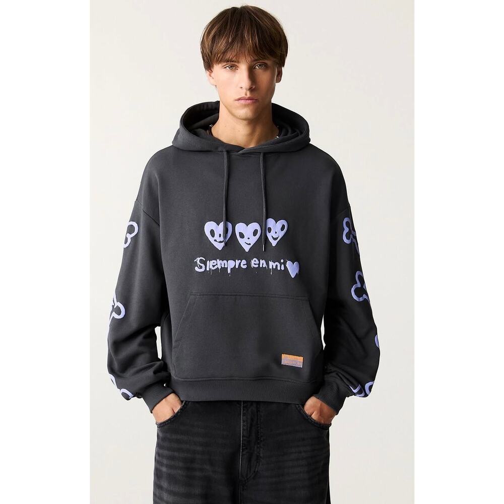 Pull & Bear x Humberto Cruz Siempre En Mi Graphic Sugar Skull Hoodie Size Large